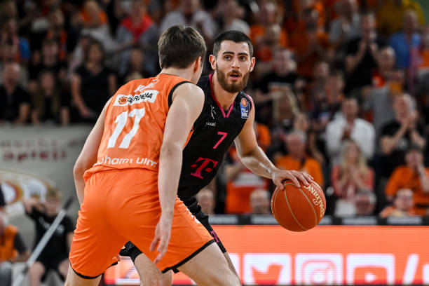 选择离任 选择离任