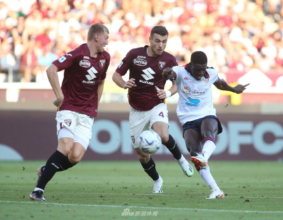 练斯卡洛尼 练斯卡洛尼